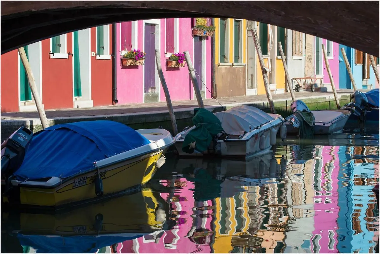 Tiffany Home Burano 0*,  Italie