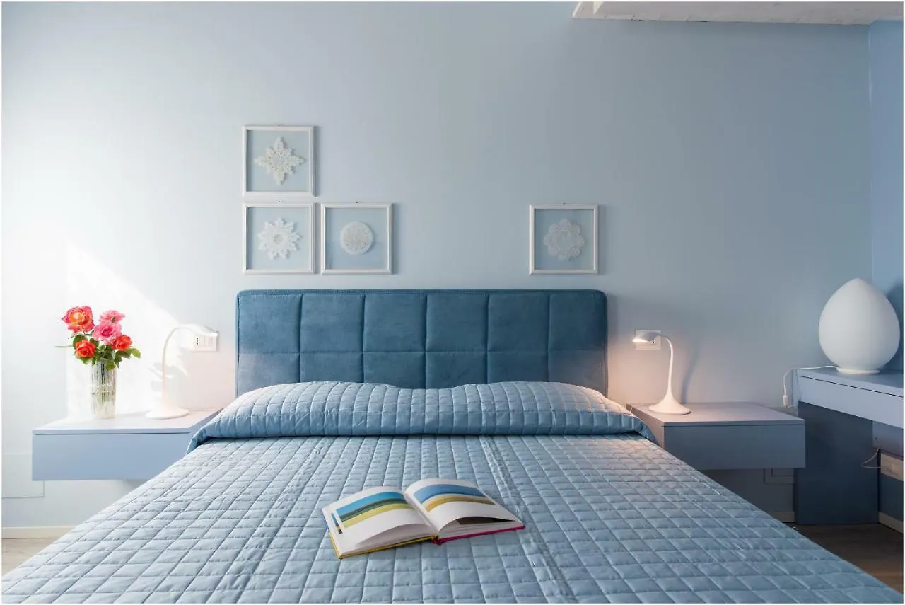 Tiffany Home Burano 0*,
