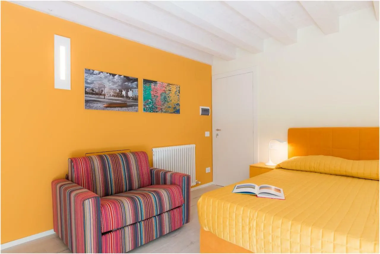 Tiffany Home Burano Apartment